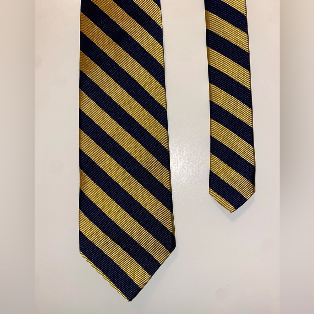 Brooks Brothers Silk Tie